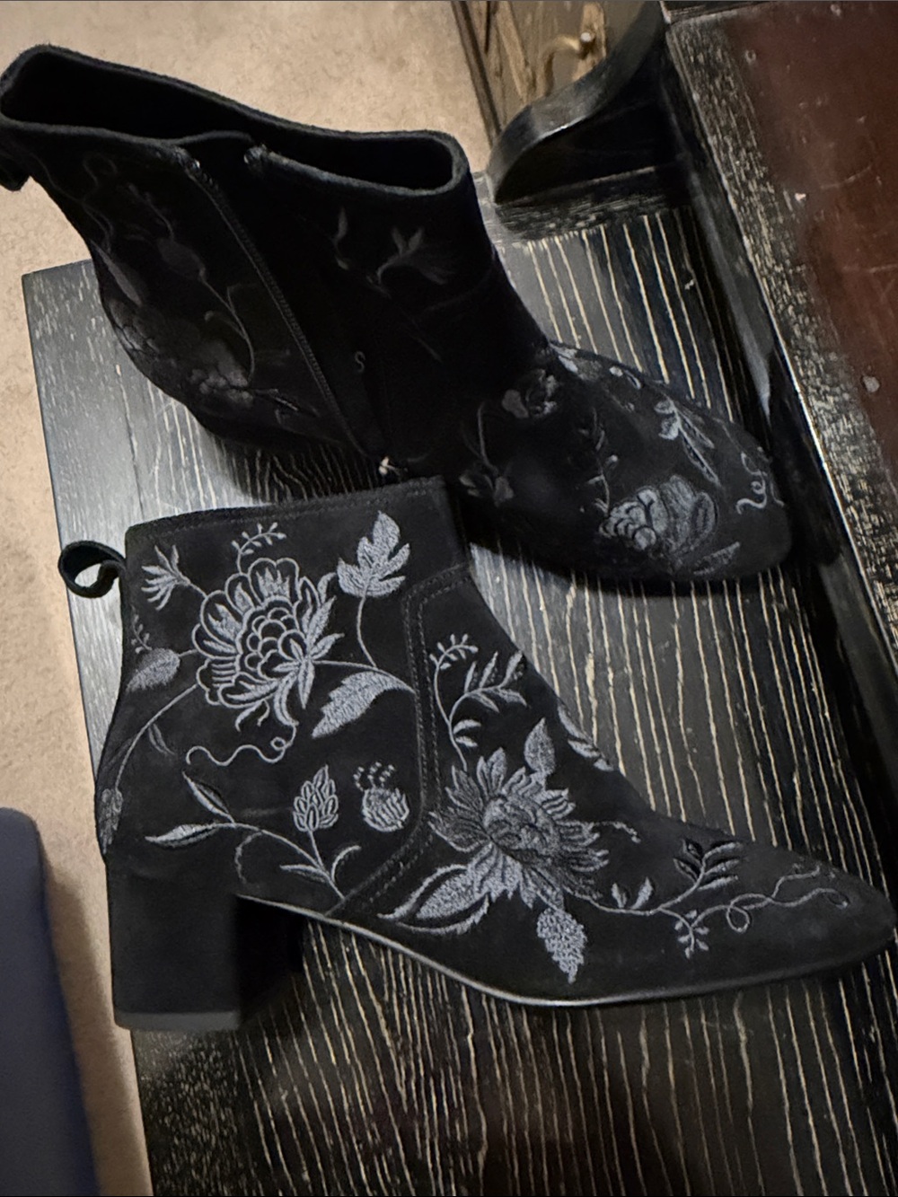 New Johnny Was Embroidered Black Velvet Ankle Boots - Women's Fashion Booties